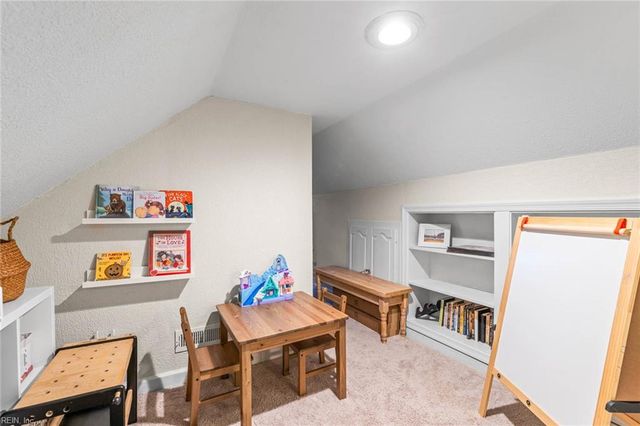 545 Caren DR, Virginia Beach, VA 23452