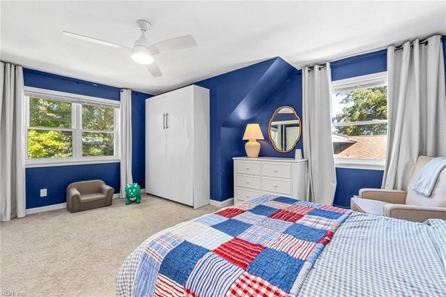 545 Caren DR, Virginia Beach, VA 23452