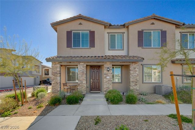 7320 North Decatur Boulevard 5, Las Vegas, NV 89131