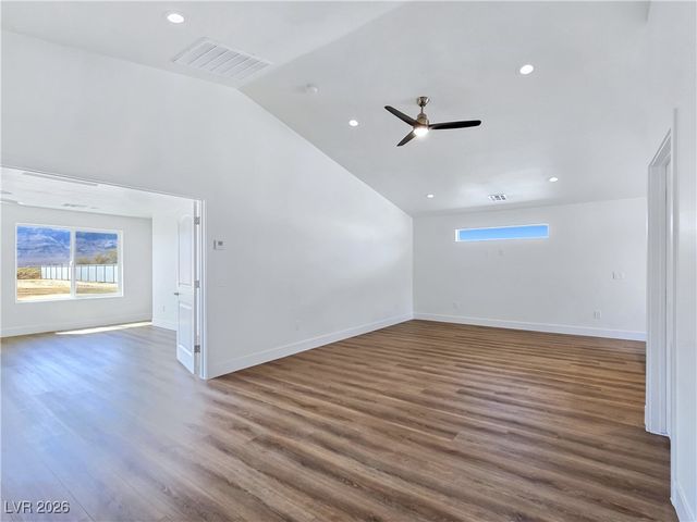 5880 Johnnie Mine Street, Pahrump, NV 89060