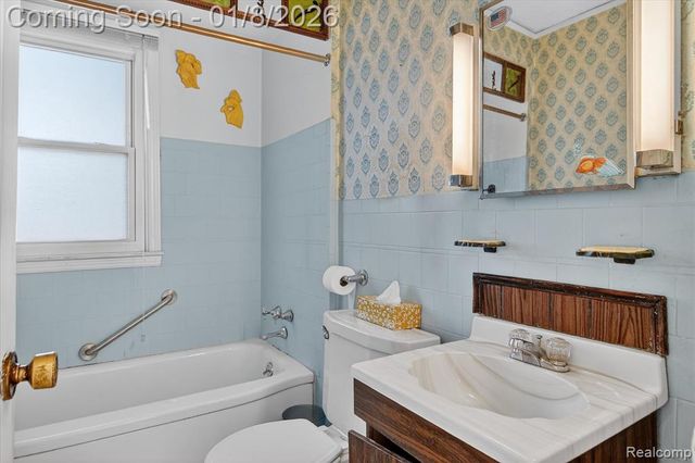 12996 Castle Street, Southgate, MI 48195