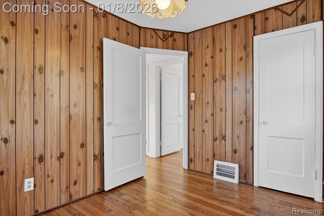 12996 Castle Street, Southgate, MI 48195