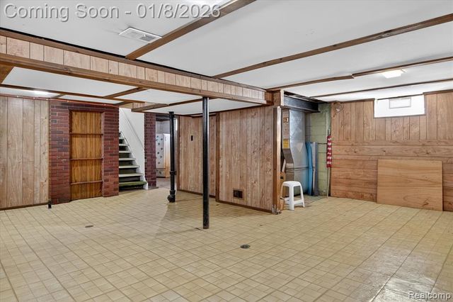 12996 Castle Street, Southgate, MI 48195