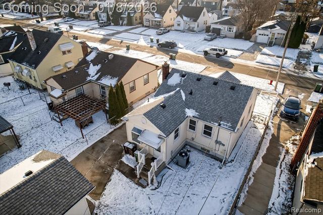 12996 Castle Street, Southgate, MI 48195