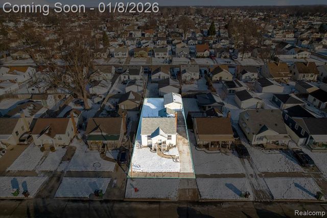 12996 Castle Street, Southgate, MI 48195