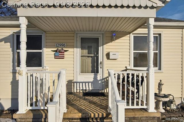 12996 Castle Street, Southgate, MI 48195