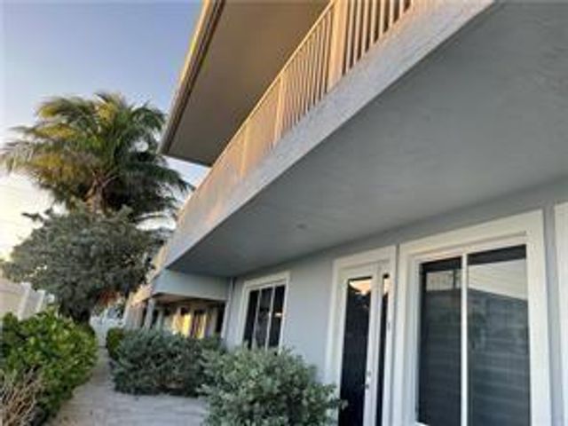 4564 El Mar Drive 4, Lauderdale By The Sea, FL 33308