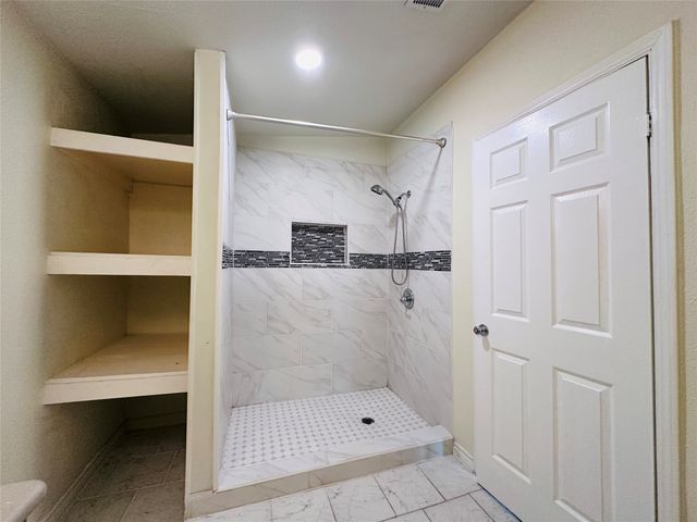 1610 Lebanon Avenue, Dallas, TX 75208