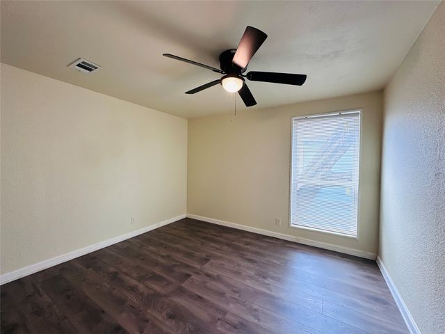 1610 Lebanon Avenue, Dallas, TX 75208