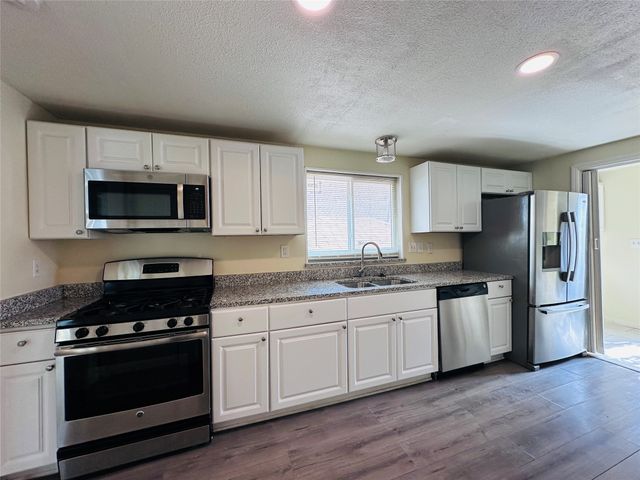 1610 Lebanon Avenue, Dallas, TX 75208