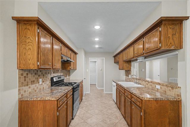 4014 Sandlewood Drive, Pasadena, TX 77504