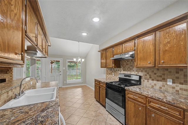 4014 Sandlewood Drive, Pasadena, TX 77504