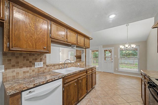 4014 Sandlewood Drive, Pasadena, TX 77504