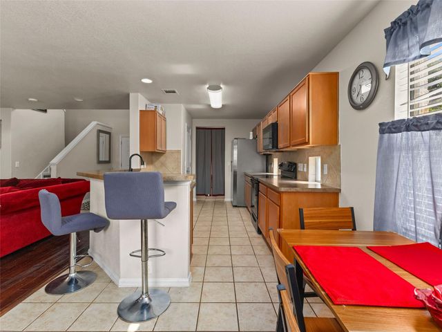 348 King Elder LN, Leander, TX 78641