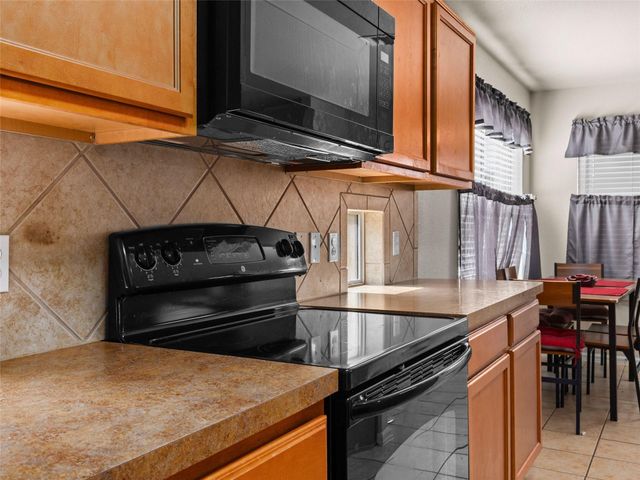 348 King Elder LN, Leander, TX 78641