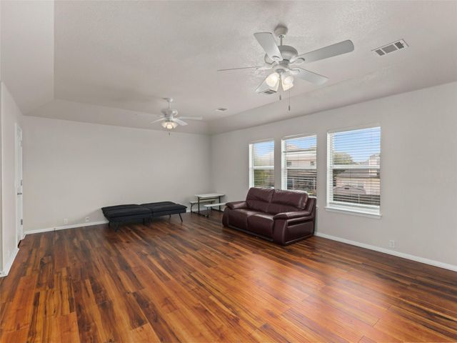 348 King Elder LN, Leander, TX 78641