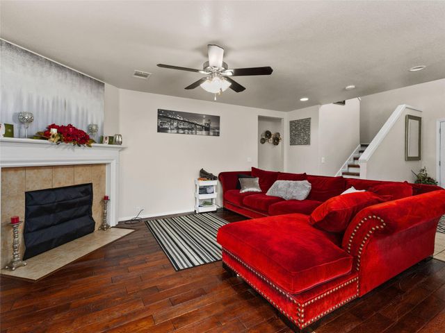 348 King Elder LN, Leander, TX 78641