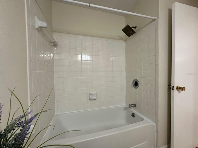 602 KENWICK CIRCLE 202, Casselberry, FL 32707