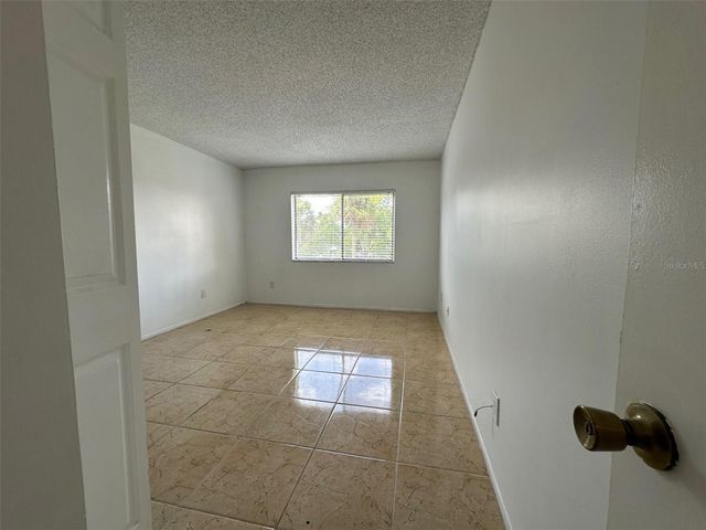 602 KENWICK CIRCLE 202, Casselberry, FL 32707