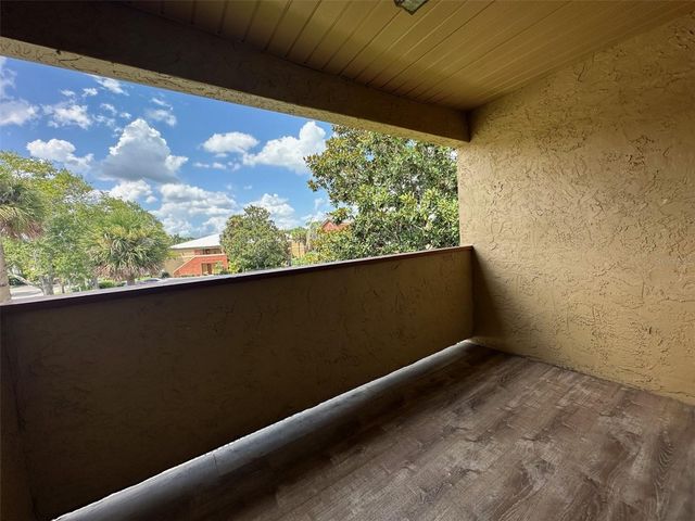 602 KENWICK CIRCLE 202, Casselberry, FL 32707