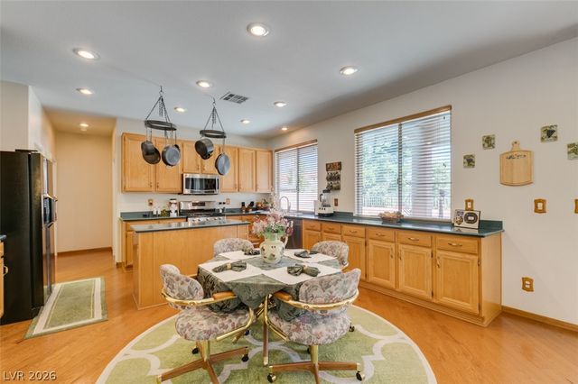 2578 Cornerbrook Circle, Henderson, NV 89052