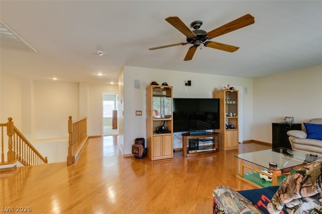 2578 Cornerbrook Circle, Henderson, NV 89052
