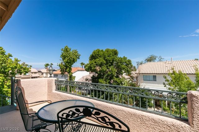 2578 Cornerbrook Circle, Henderson, NV 89052