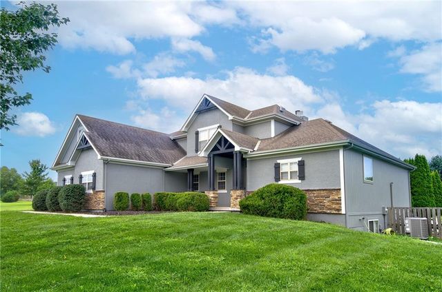 17522 Rock Island Road, Pleasant Hill, MO 64080
