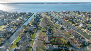 14 Whiting Road, East Quogue, NY 11942