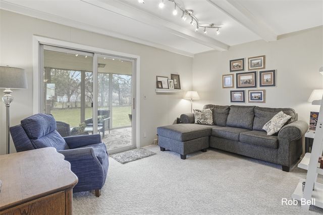 7410 Cherry Avenue, Jenison, MI 49428