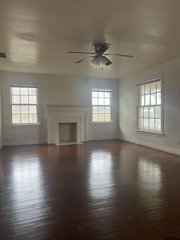 902 W 5Th St, Tyler, TX 75701