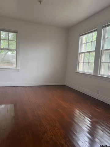 902 W 5Th St, Tyler, TX 75701