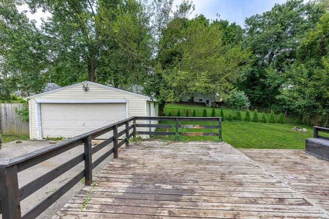 5771 Manchester Road, Franklin Twp, OH 45005