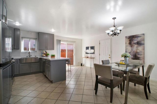 1603 Via Lacqua, San Lorenzo, CA 94580