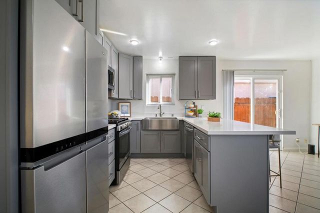 1603 Via Lacqua, San Lorenzo, CA 94580