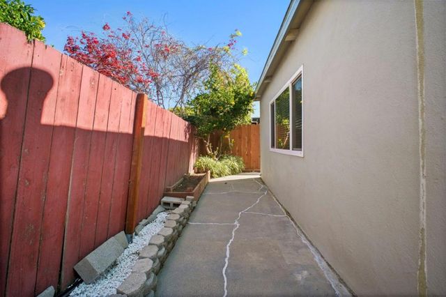 1603 Via Lacqua, San Lorenzo, CA 94580