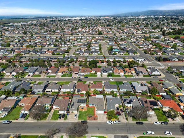 1603 Via Lacqua, San Lorenzo, CA 94580