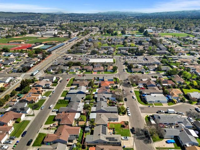 1603 Via Lacqua, San Lorenzo, CA 94580