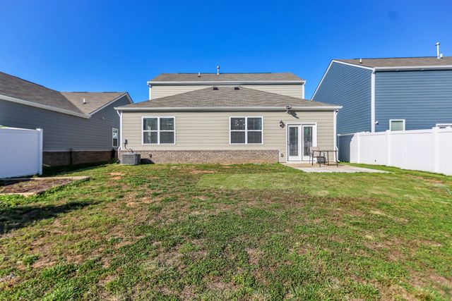 5330 Owens Ln, White House, TN 37188