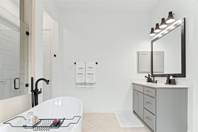 2221 Meridian Place, Midlothian, TX 76065