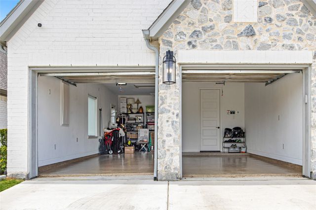 2221 Meridian Place, Midlothian, TX 76065