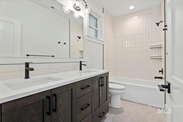 1715 N 31st St, Boise, ID 83703