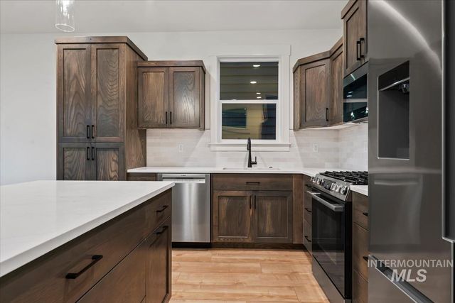 1715 N 31st St, Boise, ID 83703