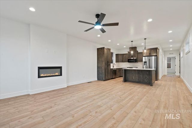 1715 N 31st St, Boise, ID 83703