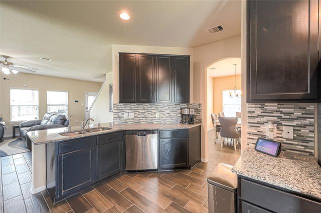 3030 Currier Court, Rosenberg, TX 77471