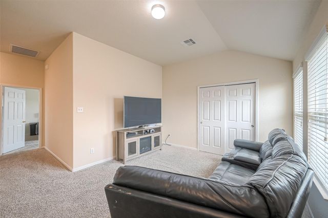 3030 Currier Court, Rosenberg, TX 77471