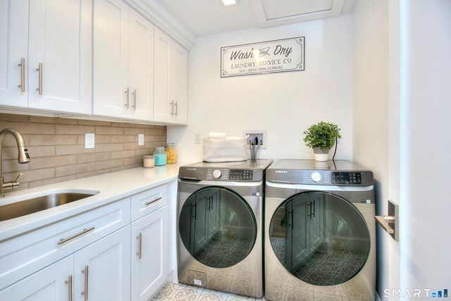 22 Apple Tree Trail, Westport, CT 06880