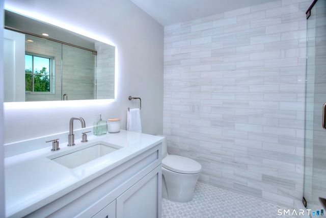 22 Apple Tree Trail, Westport, CT 06880