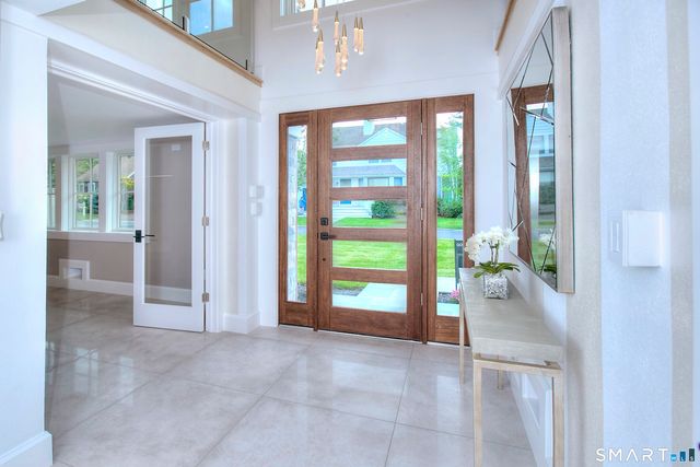 22 Apple Tree Trail, Westport, CT 06880