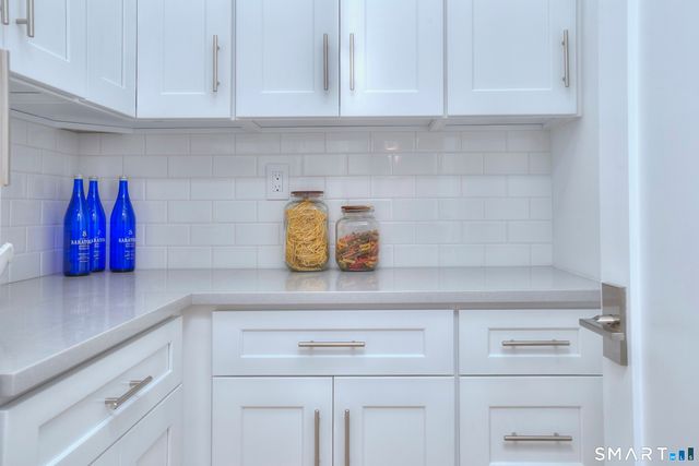 22 Apple Tree Trail, Westport, CT 06880